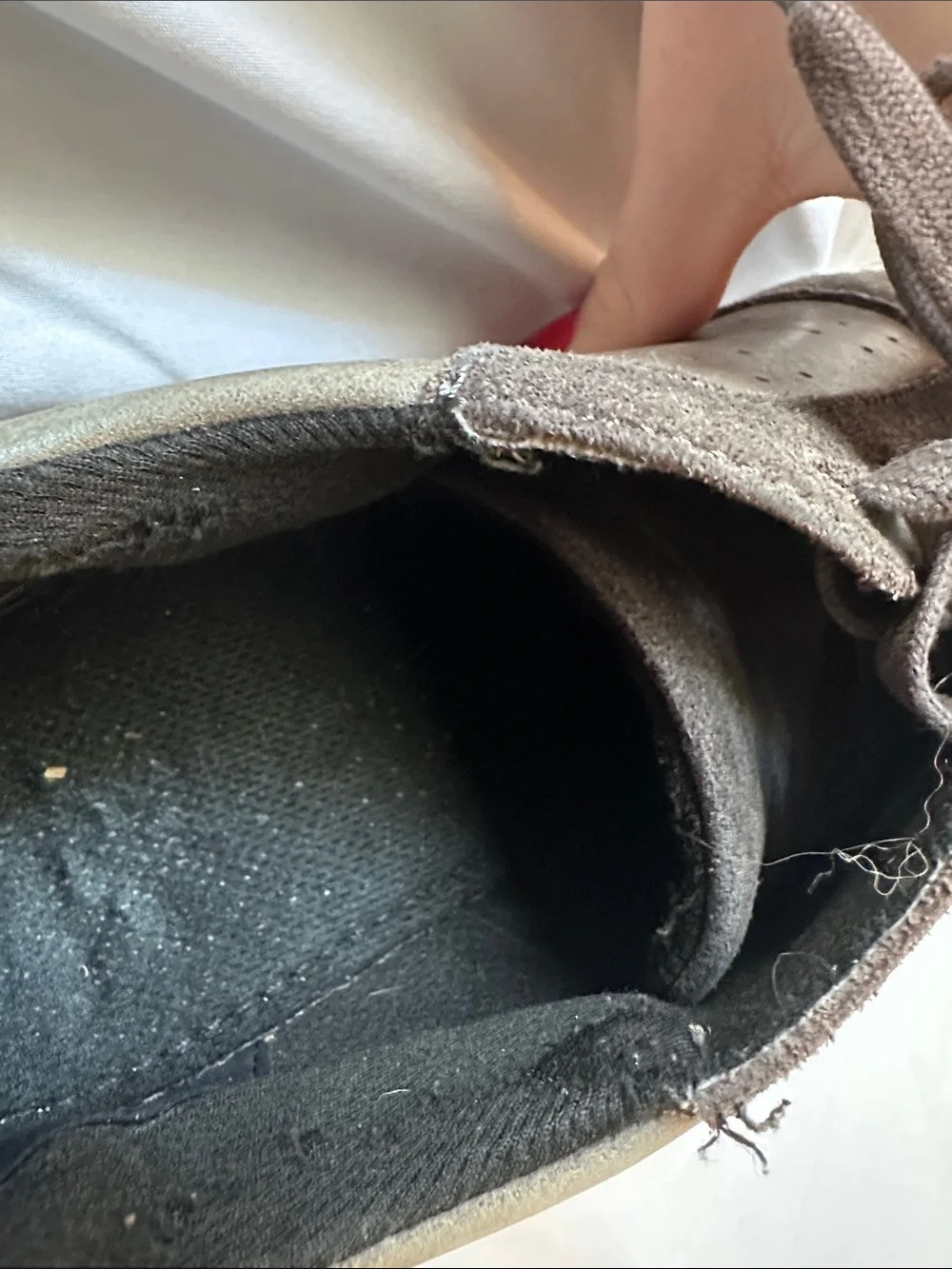 Banana Republic low top